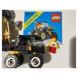 LEGO Kit 76001 - Tank and 6675 Road and Trail 4x4 w/ Booklet