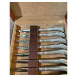 Amway Blair House Knife Set in Wood Box