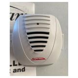 Sunbeam Electronic Pest Repeller w/ Night Light and AC Outlet, (3 in package, all appear new)