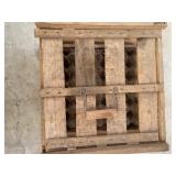 Vintage Egg Crate w/ Cardboard Flats