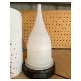 Scentsy Essential Oil Tear Drop Diffuser w/ Shade, New Condition