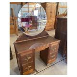 Vintage Mirror Vanity, Matches Lot 848