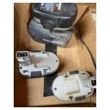 Worx Trimmer/Edger w/ Charger, Battery and String - Tested/Powers On