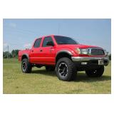 Retails for $550! Rough Country 2.5" Suspension Lift Kit with N3 Struts & N3 Rear Shocks for Toyota Tacoma (1996-2004)