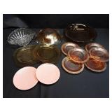 ARCOPAL, CARNIVAL AND DEPRESSION GLASS ASSORTMENT ARCOPAL, CARNIVAL AND DEPRESSION GLASS ASSORTMENT