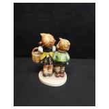 GOBEL 83 HUMMEL FIGURINE GOBEL 83 HUMMEL FIGURINE