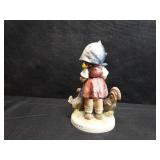 GOBEL Feeding Time HUMMEL FIGURINE GOBEL Feeding Time HUMMEL FIGURINE