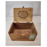 VINTAGE CIGAR BOX WITH ANTIQUE WOODEN BOX DESIGNED TO LOOK LIKE A BOOK AND WOOD BOX PEN HOLDER VINTAGE CIGAR BOX WITH ANTIQUE WOODEN BOX DESIGNED TO LOOK LIKE A BOOK AND WOOD BOX PEN HOLDER