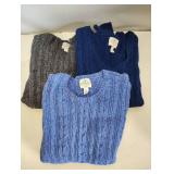 3 ST JOHNS BAY SWEATERS SIZE SMALL 3 ST JOHNS BAY SWEATERS SIZE SMALL