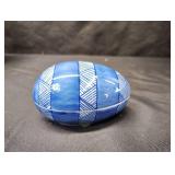 VINTAGE Fitz and Floyd BLUE and WHITE PORCELAIN EGG SHAPED TRINKET BOX. VINTAGE Fitz and Floyd BLUE and WHITE PORCELAIN EGG SHAPED TRINKET BOX.