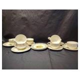 NORLIN 22 K-GOLD FLORAL PATTERN TEACUPS AND SAUCERS NORLIN 22 K-GOLD FLORAL PATTERN TEACUPS AND SAUCERS