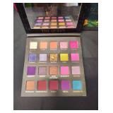 ELOISE EYE SHADOW PALETTE AND AVE BEAUTE EYE SHADOW PALETTE WITH MAKE UP HOLDER STORAGE BOX ELOISE EYE SHADOW PALETTE AND AVE BEAUTE EYE SHADOW PALETTE WITH MAKE UP HOLDER STORAGE BOX