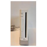 Nintendo Wii Console RVL-001 White - Works Nintendo Wii Console RVL-001 White - Works