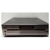 JVC XL-F207TN 5-Disc CD Player, No Cord. JVC XL-F207TN 5-Disc CD Player, No Cord.