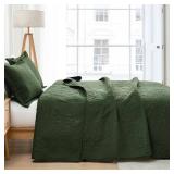 Olive Green Quilt King Size - Damask Ultrasonic All Season Bedspread King, Soft Lightweight Coverlet Bedding Set, 3 Pieces (1 Quilt, 2 Pillow Shams) - Retail: $48 Olive Green Quilt King Size - Damask Ultrasonic All Season Bedspread King, Soft Lightweight Coverlet Bedding Set, 3 Pieces (1 Quilt, 2 Pillow Shams) - Retail: $48