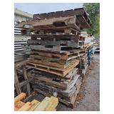 (17) Wooden Pallets