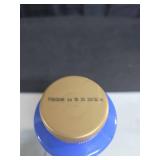 Ghirardelli Chocolate Company Sea Salt Caramel Sauce Squeeze Bottle  16 oz