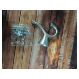 Delta ARV35-DN Arvo Double Towel Hook Bath Hardware Accessory in Brushed Nickel - Retail: $13 Delta ARV35-DN Arvo Double Towel Hook Bath Hardware Accessory in Brushed Nickel - Retail: $13
