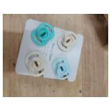 Tommee Tippee Ultra-Light StayPut Pacifier, One-Piece Silicone Design, 0-6m, 4 Pack - Retail: $15 Tommee Tippee Ultra-Light StayPut Pacifier, One-Piece Silicone Design, 0-6m, 4 Pack - Retail: $15