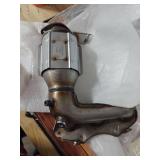 ABYSMAUTO Catalytic Converter Direct-fit Compatible with Toyota RAV4 2006-2012, Toyota Highlander 2008-2016, Lexus RX350 2007-2015 3.5L V6 Front Left Catalytic Convertor 641298 (EPA Compliant) - Retai ABYSMAUTO Catalytic Converter Direct-fit Compatible with Toyota RAV4 2006-2012, Toyota Highlander 2008-2016, Lexus RX350 2007-2015 3.5L V6 Front Left Catalytic Convertor 641298 (EPA Compliant) - Retai
