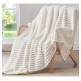 BEDELITE Super Soft Throw Blanket for Couch and Bed, Lightweight Cozy Fluffy Decorative 3D Checkered Blanket, Warm and Fuzzy Fleece Blanket for Camping, Travel(Cream, 50"x60") BEDELITE Super Soft Throw Blanket for Couch and Bed, Lightweight Cozy Fluffy Decorative 3D Checkered Blanket, Warm and Fuzzy Fleece Blanket for Camping, Travel(Cream, 50"x60")