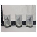 Historical Newspaper Headlines Drinking Glass Set Historical Newspaper Headlines Drinking Glass Set