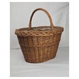 Woven Wicker Market Basket with Floral Liner Woven Wicker Market Basket with Floral Liner