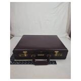 Classic Top Grain Leather Briefcase with Combination Locks Classic Top Grain Leather Briefcase with Combination Locks