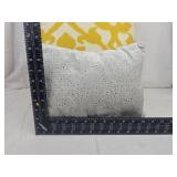 Modern Decorative Throw Pillow Set Modern Decorative Throw Pillow Set