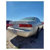 2000 Toyota Camry LE - CHAMPAGNE