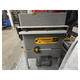 DeWalt DWE749 Table Saw