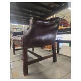 Traditional Tufted Leather Bench Seat