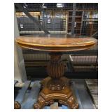 30in - Traditional Round Pedestal Accent Table