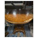 30in - Traditional Round Pedestal Accent Table