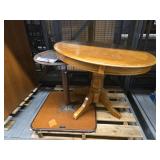 Traditional Oak Pedestal Dining Table and Restaurant Style Table