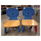 (3) Kaplan Chairs and (2) Cat Chairs