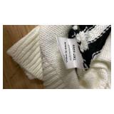A.n.a. 2XL White Striped V-neck Sweater A.n.a. 2XL White Striped V-neck Sweater
