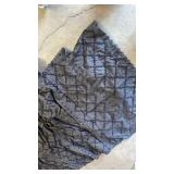 Black Patterned Quilt with 2 Pillow Cases - Queen - Retail: $25 Black Patterned Quilt with 2 Pillow Cases - Queen - Retail: $25