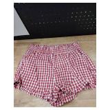 Makemechic Checkered Plaid Shorts, L Makemechic Checkered Plaid Shorts, L