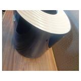 Lishi Stylish Curved Cat Litter Box with Scoop - Large Size, Dog-Proof and Privacy Ensured