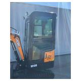 (Unused)- Vicsec -New Mini Excavator 1.0TColor: (Yellow & Black)VC13C