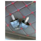 (Unused)- Vicsec -New Mini Excavator 1.0TColor: (Yellow & Black)VC13C