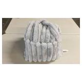 Members Mark Faux Fur 3 Piece Comforter Set,King,Gray. - Retail: $60