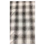Members Mark 60x70 Gray And White Plaid Lounge Throw. - Retail: $11