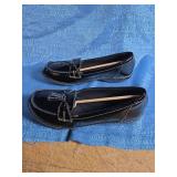 Clarks Ashland Bubble Black Crinkle Patent Synthetic  - Retail: $60