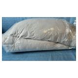 HGTV HOME Collection Jumbo Pillow Inserts - Set of 2 - Retail: $24