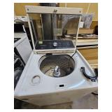 Whirlpool 4.7-4.8 Cu. Ft. Top Load Washer  - Retail: $799