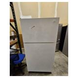 Whirlpool ET21LK Imperial Refrigerator - Retail: $150