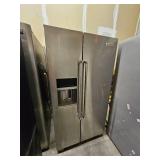 KitchenAid Side-by-Side Refrigerator with Water/Ice Dispenser - Retail: $1,299