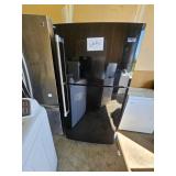 Maytag Black Top-Freezer Refrigerator -  - Retail: $500